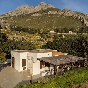 https://pittalumari-makari.sicilyhotelsitaly.net