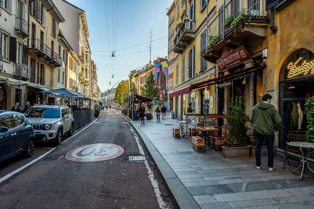 Peachtree Splendido Apt Nel Cuore Di Brera Milan