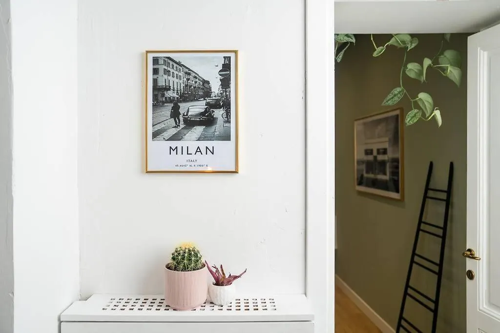Peachtree Splendido Apt Nel Cuore Di Brera Milan 0*,  Italy