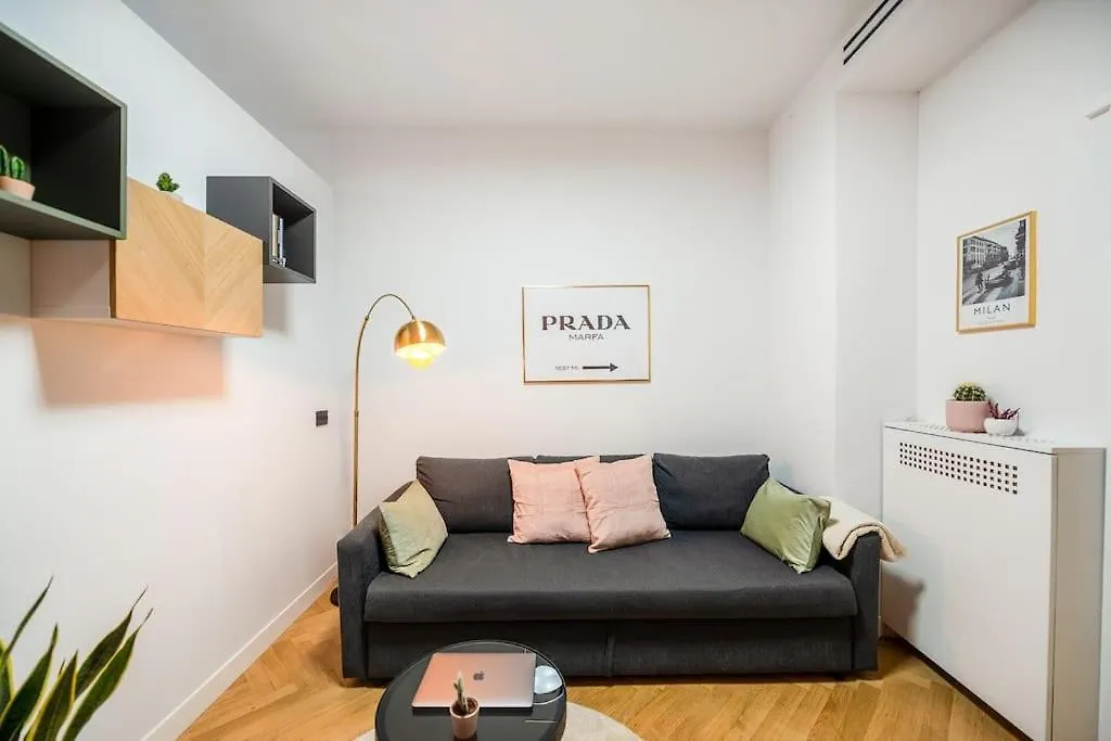 Peachtree Splendido Apt Nel Cuore Di Brera Milan 0*,