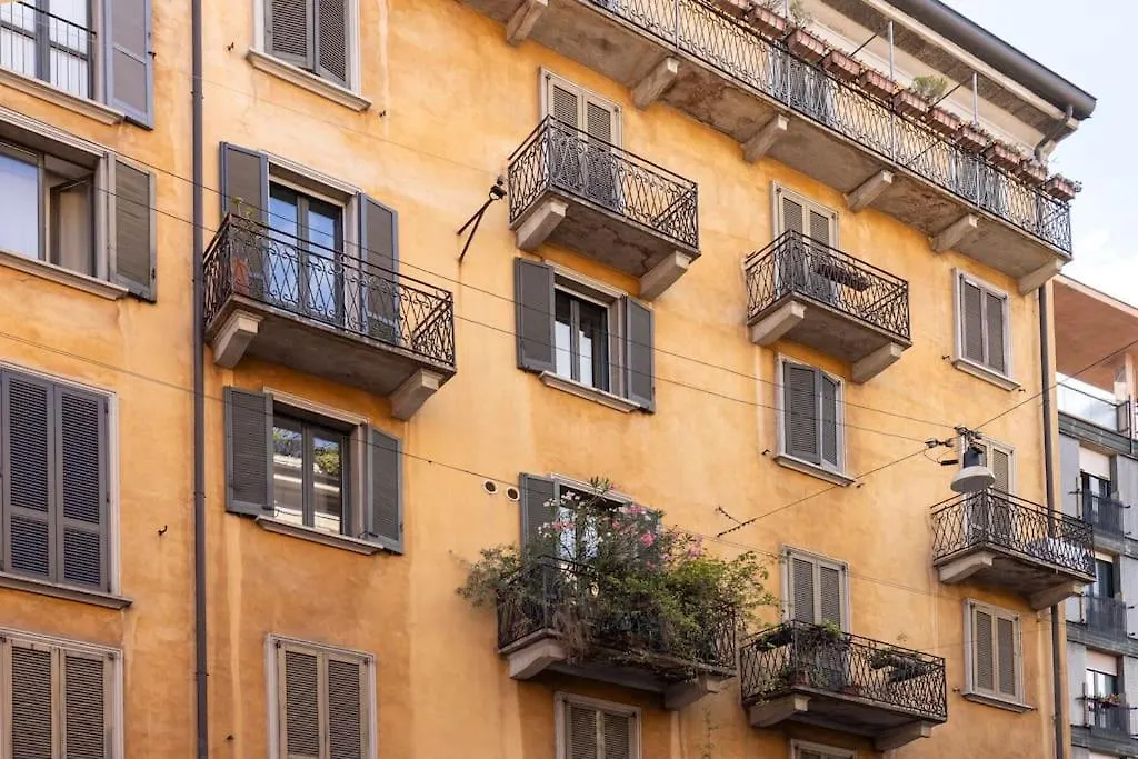 Peachtree Splendido Apt Nel Cuore Di Brera Milan