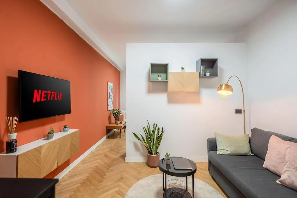 Apartment Peachtree Splendido Apt Nel Cuore Di Brera Milan Italy